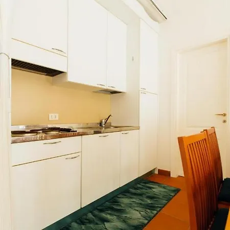 Aparthotel Renaione