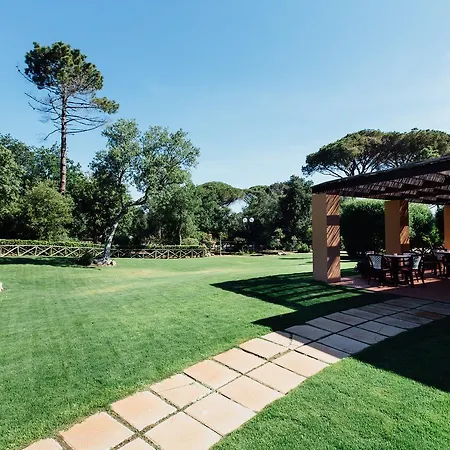 Renaione Apartahotel